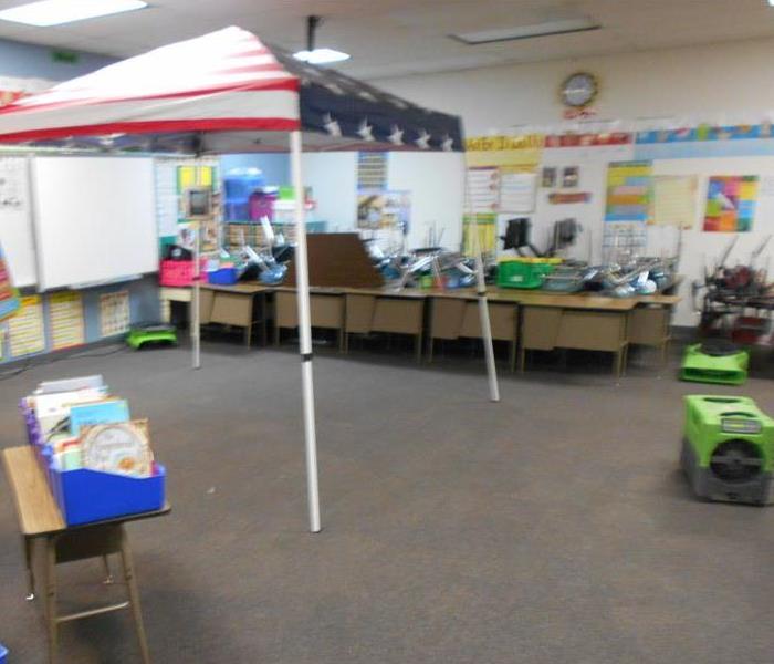 Dallas classroom cleaning and restored after flooding